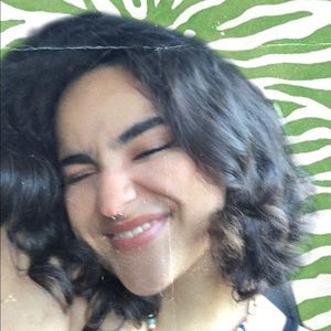 Meet your Posher, Sara